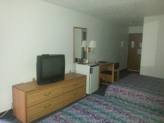 Norwood Inn And Suites - Minneapolis-St Paul Roseville Room photo